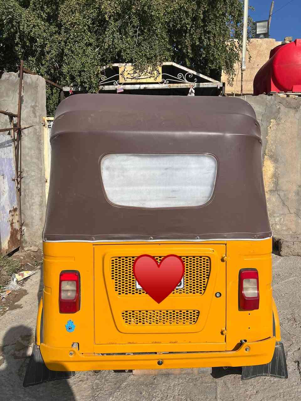 السلام عليكم تكتك البيع 2022شهر 11محرك كفاله معمر بس دوس رقم الهاتف ***********المكان سبع البور شارع طيار
