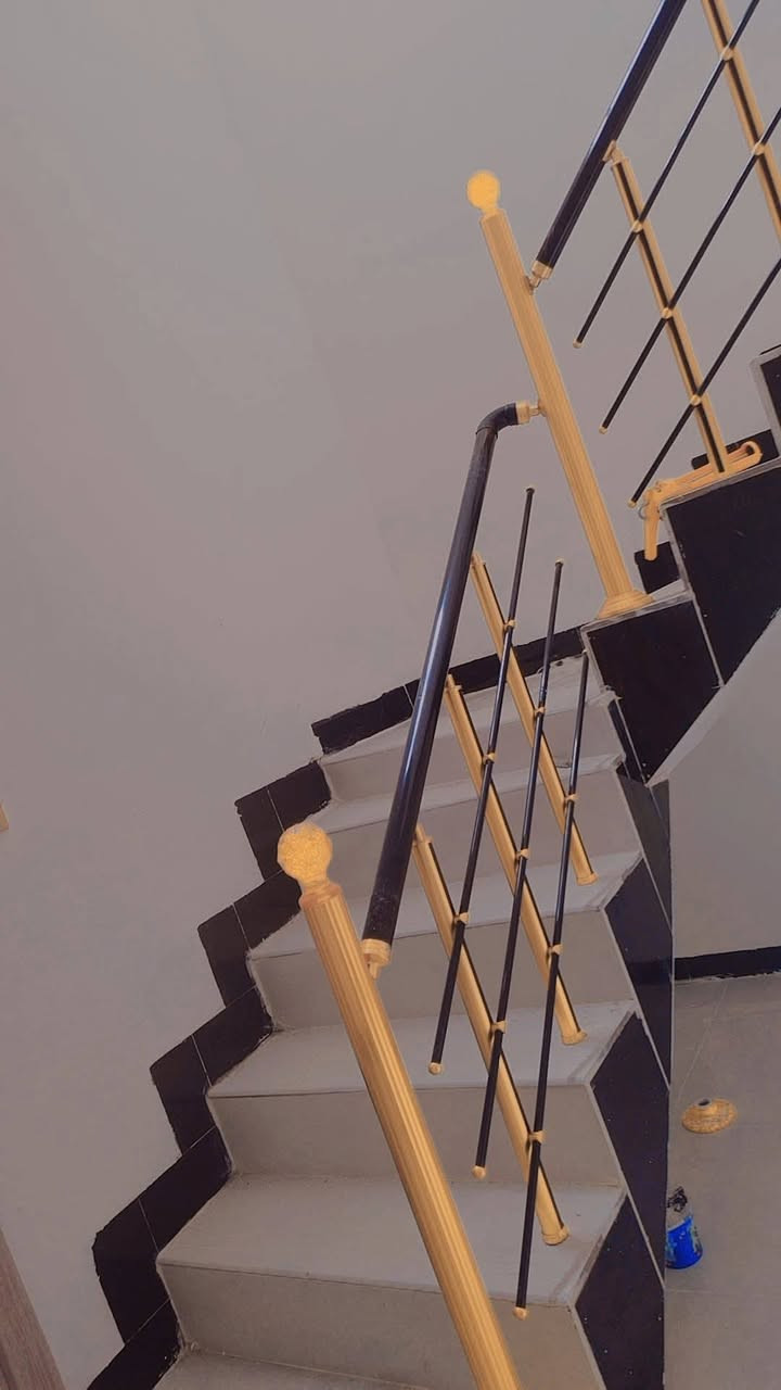 🛑🛑🛑تفليش الاسعار 35فقط🛑🛑🛑
اللهم صل على محمد وال محمد 
جميع الوان المحجر الالمنيوم سعر المتر 35الف فقط 
مشتاق حربي ***********
