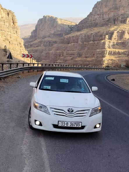 كامري ٢٠٠٩ صور السونار بل المنشور محرك بيه تنقيص بلادي ما مفتوح والباقي كفاله اب اسمي رقم بغداد 
السعر ب ١١٥ وبيها مجال بسيط
رقم هاتف ***********
