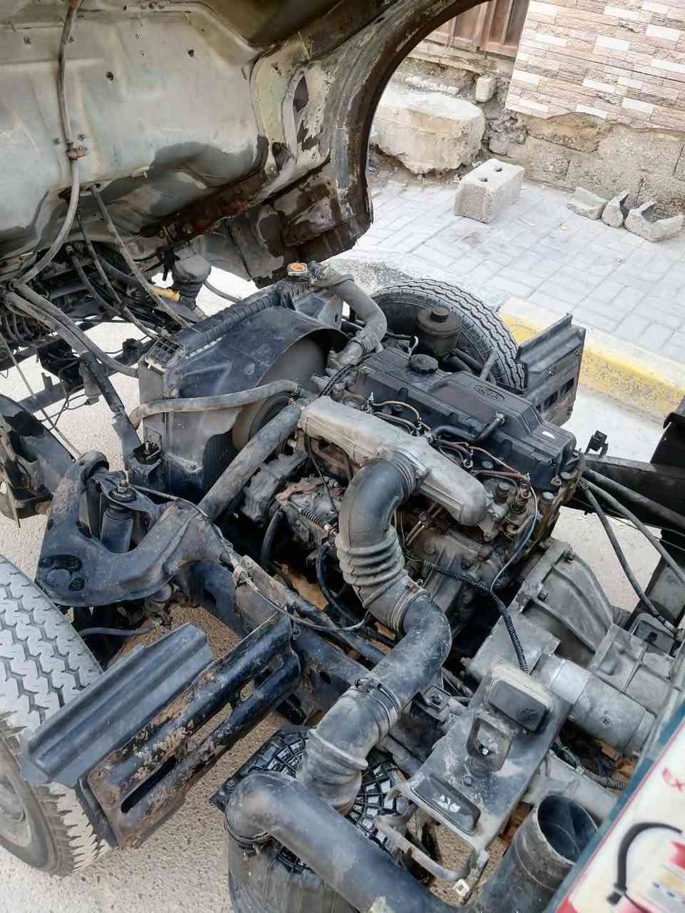 كيه فونتيرا.1998 سنويه لغايه 28. بسمي. قماره وربع قلاب.  محرك كير اكسل مكفول تخم تاير  سعر 62 بيهه مجال    ***********. عنوان  حي اور.   رقم بغداد
