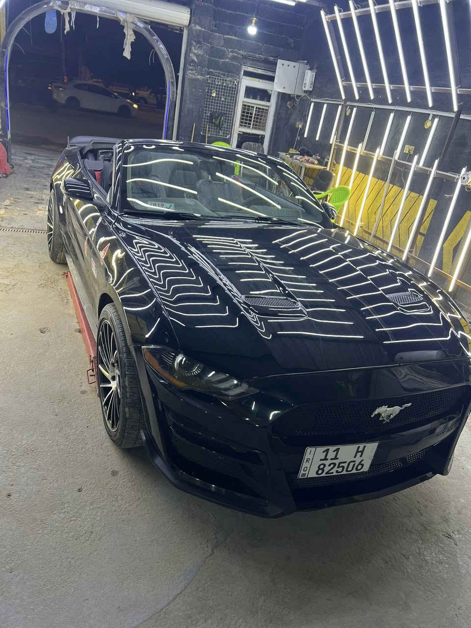 موستنك كشف 2019 فول مواصفات 
المحرك والكير مكفولات 
شاشه جبيره الكشنات تدفئه تبريد 
كير عشر نمر 
محرك 4 تيربو 2.3
ماشيه 66 ميل سياره جديده خير من الله 
ضرر تبديل الجملغات الاماميه
 والبنيد نفس اللون ليبل واحد 
رقم بغداد النكليزي تحويل ثاني يوم
مكان السياره حله 
السعر 120 $
***********
