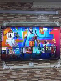 شاشه للبيع حجم 55 توسوت سبوع مشتغله جديده السعر 300 مكان بغداد جديده 0...