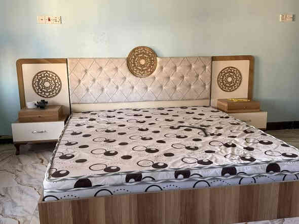 للبيع غرفة تركية خمس قطع كنتور سلايت مكاني الزراعة 
للتواصل***********
