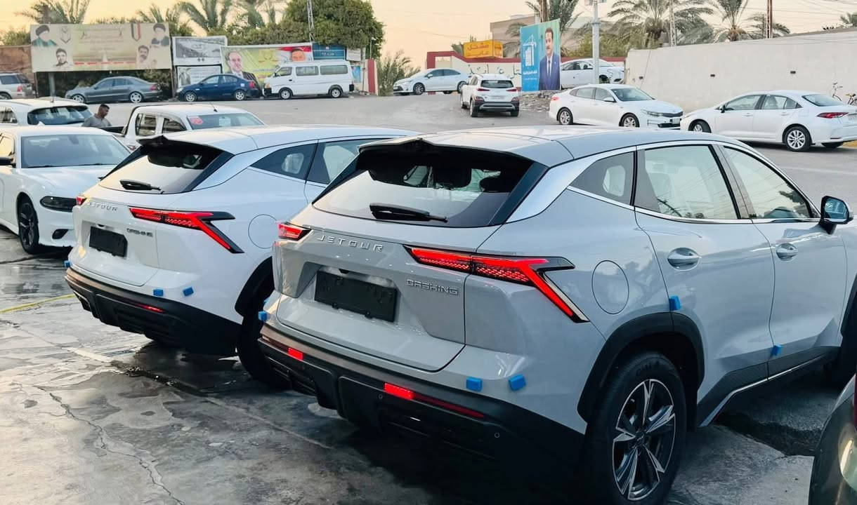 🧿♥️شركه مجموعه الملك لتجاره السياره  🧿♥️

      🤎كما عودناكم ع كل ماهو جديد لدى شركتنا🤎 

🔥🩵وطبعا هاي السياره راح يكون سعرها جدا نار      حتتفاجى بيه بسعر ما تتخيله ومرقم بغداد 1️⃣1️⃣🔥🩵

✅نوع السياره :• جيتور موديل2026ضمان التفاصيل ⬇️

☸️ضمان السياره 10 سنوات و 1.000.000 مليون كم ☸️

            🔥حجم المحرك حيكون 1.500 تيربو 🔥
🤎 بصمه تشغيل و تشغيل عن بعد + وبصمه دخول 🤎ذكي شاشه كبيره لمس و كامره دواره اصليه 360 درجه
🤎 تحكم ستيرن جهتين + شاشه متعدده الوسائط
🤎 داخل صاج + ابواب جلد 
🤎 سايد بريك بصمه اتو هولد 
🤎رادار تحديد مساره باقي المواصفات معروفه 
🤎عدسات زنون + لدات اماميه خلفيه 
🤎ويل كب حجم 18 
🤎‏ABS. AUX. USB. GPS 

للاستفسار الاتصال ع الارقام التاليه 

 ☎️***********
