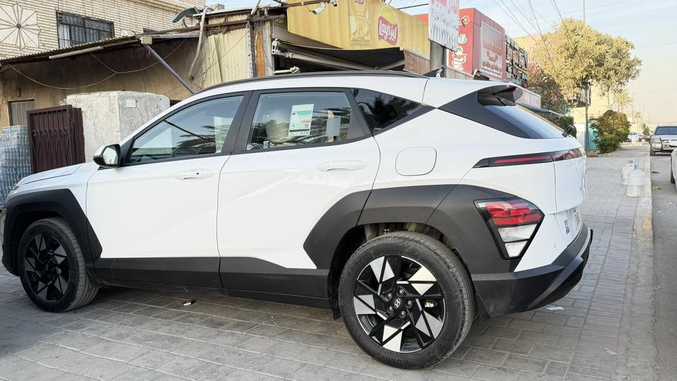 هونداي كونا 2024 || HYUNDAI Kona 2024
مرقم بغداد 

المواصفات

خليجي ماشي 9 الاف
 موديل 2024 
حجم المحرك 2.0L  4 سلندر  
 مرتبط بناقل حركة أوتوماتيكي 
 يبلغ عزم الدوران 180 نيوتن/ متر 
 بقوة 147 حصان 
مفتاح التشغيل بصمة 
 تشغيل عن بعد 
سلايد كهربائي  
دفع أمامي FWD 
اريل نفكيتر 
حساسات أمامية 
حساسات خلفية 
لايت زينون + LED 
بك لايت LED متصل
 دخول بصمة ذكي 
 حجم الاطار 215/55R18
 ويل كب 18
 4 دسك
 حساسات ضغط الاطارات 
 اشارة في المرايا الجانبية 
 المرايا قابلة للطي كهرباء 
 ماسحة خلفية 
عدد AIR BAG 6
 هاند بريك كهرباء
 ا ABS 
 دشبول شاشة ديجيتال 
شاشة Apple Car play 
 كاميرا دوارة  
 مقود جلد حياكة 
 شفتات مقود 
 مثبت السرعة Cruise 
 المودات والاوامر الصوتية وسيري
 ا Bluetooth  /  T YPCE 
شاحن هاتف Wireless لاسلكي
مخرج منفذ الطاقة 
فحص نظام السيارة 
تتسع المقصورة ل 5 ركاب
المقاعد مخمل لون أبيض 
حركة مقعد السائق كهرباء 
 مثبت مقعد الطفل  ISOFIX
 تبريد شاشة مناخين منفصلين 
 قطعتين تبريد 
 أوضاع القيادة Drive Mode 
 أوتو هولد Auto Hold 
 نظام مانع الانزلاق 
 نظام نزول المنحدرات 
حاملات الأكواب
حادث بسيط راجع بارد 
الرقم ***********
السعر 20,500$
