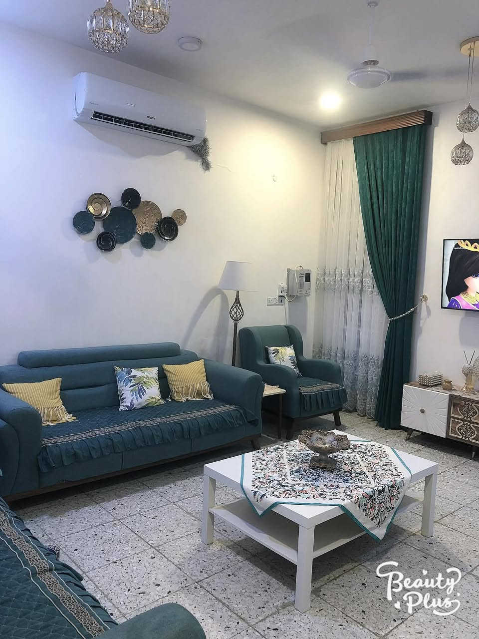 دار سكن للبيع مساحه 100 متر زراعي سند 25 
بناء حديث طابق واحد بناء طابوگ 
غرفه وهول ومطبخ واستقبال 
مجمعات صحيه خدمات كامله
مي كهرباء مدارس مجاري شوارع قيد الإنجاز 
الموقع حله شارع 60 الاساتذه خلف حمورابي 
الأستفسار الأتصال 
***********
#الدار_المعموره_للعقار 
ملاحظه / من لديه عقار ويرغب بالبيع مراسلت الصفحه او الاتصال
