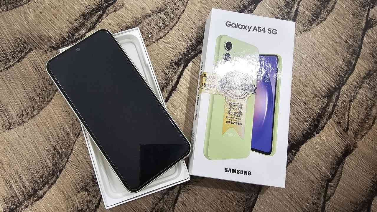 للبيع بدون مراوس
سامسونك A54 5G
رام ٨ ذاكرة ٢٥٦
نظافة ١٠٠ بالمية
مكاني بغداد ماعندي توصيل 
السعر ٣٠٠ الف


**إذا كنت صاحب هذا الإعلان وتريد حذفه لأي سبب، رجاءا أرسل رسالة إلى الدعم الفني**