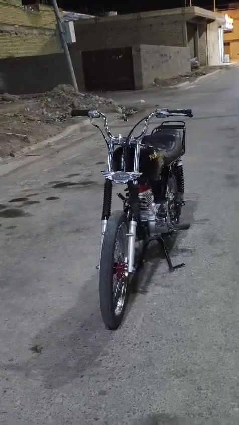 سلام عليكم دراجه لبيع صايرله شهر من معمره مكفوله كفاله عامه بدون وراق تفاصيل *********** بس واساب
