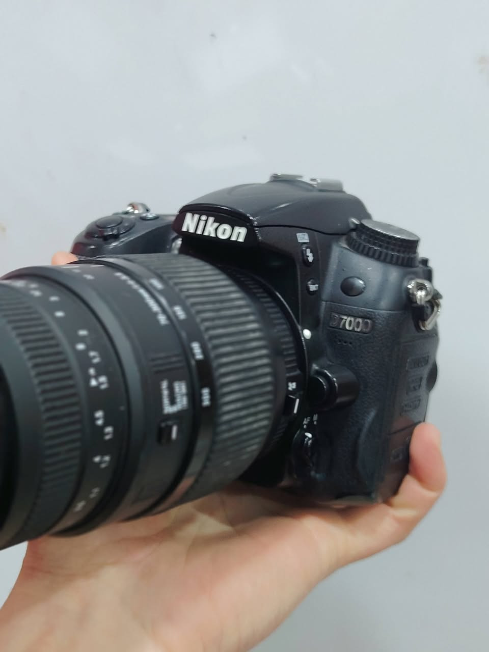 السلام عليكم 
نيكون 7000للبيع نضافة90%
عدسة 70/300منوال فقط
جنطه شاحنه بطارية 
سعر جدا مناسب 250الف فقط قفل
مكاني بابل الحصوة طريق كربلاء بغداد 
وايظا يوجد عدسه 50نوع دي سعره 80الف


**إذا كنت صاحب هذا الإعلان وتريد حذفه لأي سبب، رجاءا أرسل رسالة إلى الدعم الفني**