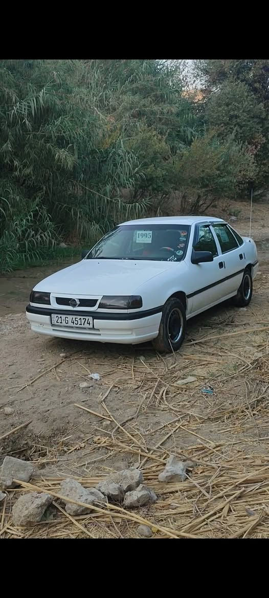 سەرەتا بە ناوی خوا ماشااللە لە ماڵی هەموو لایەک     ئۆپڵ ڤیکترا (1995)     ڕەقەم  سلێمانی  خرامە بەشەرت     گێڕو حادی میکینە 20 بەشەرت    ڕەنگی سپی بۆیاخ عام بۆ جوانی لەسەر ساخی  کراوە  موس و براوەو لێدراو نیە بەشەرت چاڵو قوپوو شوختی نیە   خایسی هیچ نیە   4 تایەی   سفری بۆ بەسراوە    سەیارەکە وەک تۆپ وایە کامل مەسروف کراوە تەقەو رەقی نیە   یەک 250 مەسرەفی نیە  کامل جوانکاری نرخ (46)$ مەجالیکی برایانە شوێن (کرکوک) (***********)       

(***********)  هەموو شتیکم وەک خۆی نوسیوە. كركوك, العراق
