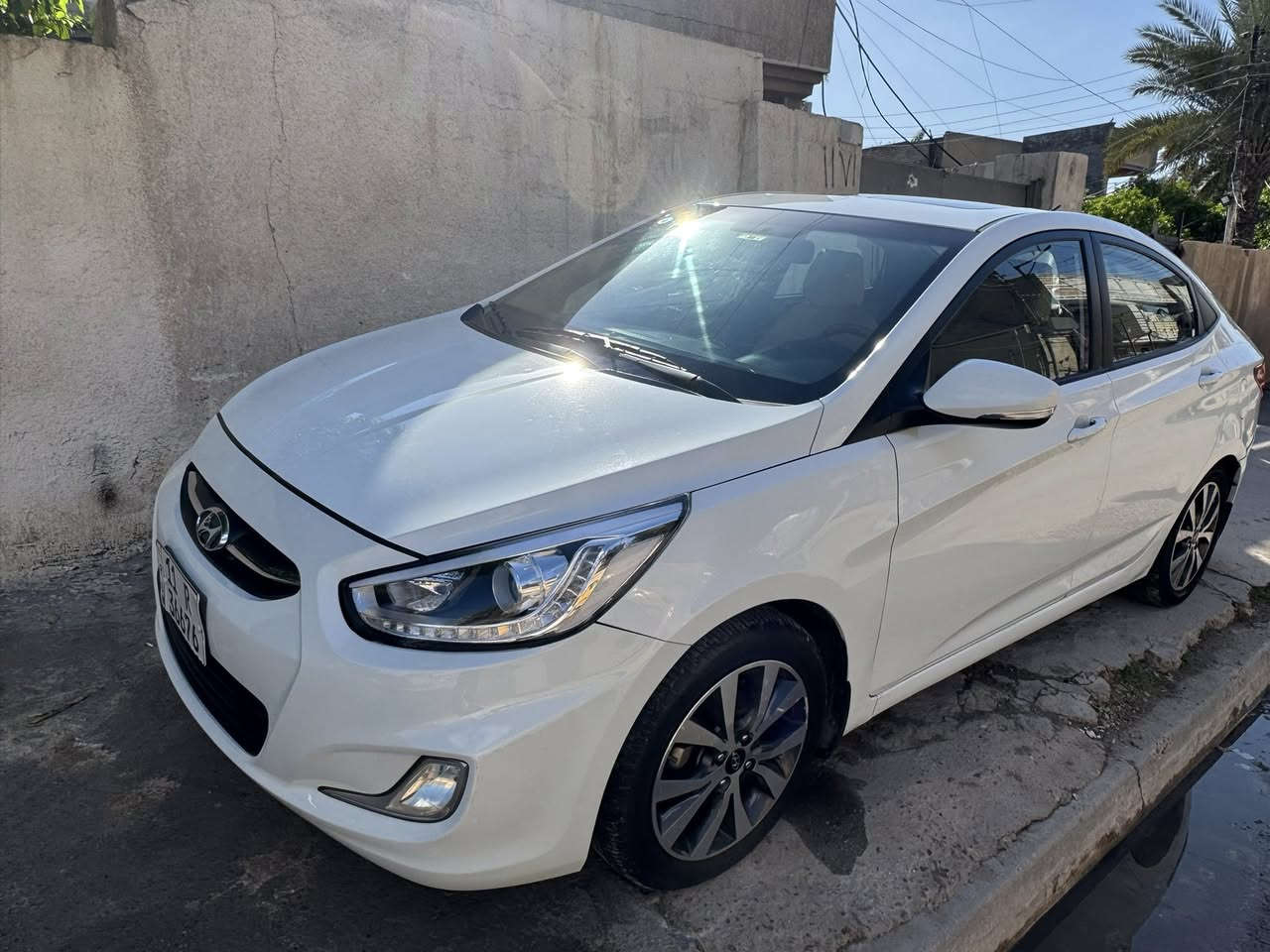 السلام عليكم اكسنت مواصفات بلو موديل 16 للبيع

مواصفات بانوراما ويل كروم بلادي اشاير مري تحكمات ستيرن
ستيرن صاج 
 داخل لونين اسود وبيجي حدادية 100‎%‎ تبريد ثلج بيها بارد  
 بدون صبغ كفاله عامه 
رقم بغداد انكليزي باسمي تحويل مباشر 
مناقصها شي مكانها بغداد حي العلام 
***********
