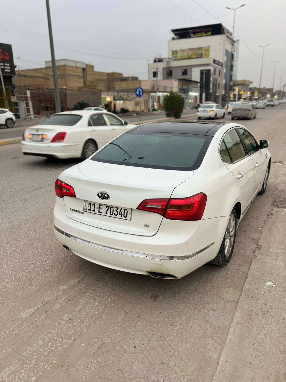 كيا كادنزا 2011  وارد خليجي عداد 274 كيلو متر مكينه وكير مكفول تدفئة تبريد مكفول حداديه وكهربائيات وتخم تاير وضفيرة جديده  السياره جاهزه اتكفل بالتحويل السياره مصبوغه عام شواصي مكفوله مكاني نجف للأتصال ***********
السعر 90 وبيها مجال بسيط النجف, العراق
