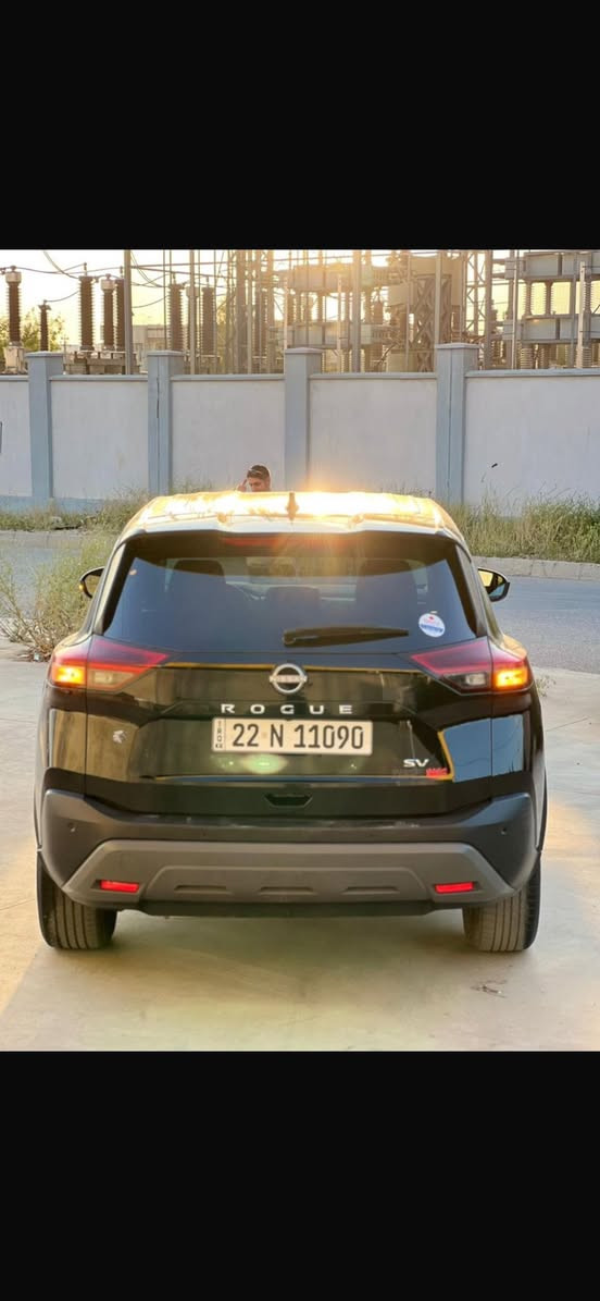 نيسان روك 2023
ماشية35 الف كيلومتر فقط

مواصفات SV
بصمة ابواب 
بصمة تشغيل
كشنات كهربائي
كشنات هيتر
رادار امامي
رادار جانبي
رادار خلفي
3 وضعيات قيادة
هاند بريك كهربائي
Auto start stop
تحديد مسار 
تثبيت سرعة
شفتات بالستيرن
اشاير بالمرايات
وبعد…

ضررها: جاملغ وربع باب و ربع بنيد 
بجم كبس بدون دواخل فقط بردة جهة السايق

السيارة بدون مصرف 
مرقمة اربيل فحص و هزة جديد شرط التحويل او وكالة
مكان السيارة اربيل
السعر135$ و مجال

للتواصل: *********** كورك+واتساب
