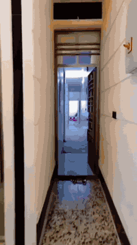 بيت للبيع في منطقه بلديات منطقة ضباط ثانية مساحه 100متر طابق واحد كامل كهرباء مي مجاري /***********
