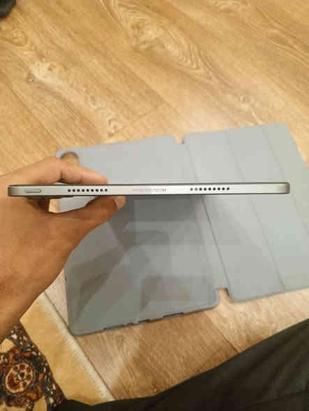 السلامو عليكم ايباد ريدمي باد برو نضيف جدآ
ذاكرة 256 
بطارية 10.000 
معالج سناب دراكون فول موصفات 
ويا ستان وكيبورداسود هديه هذني وحدهن ب 30 بس انطيهم هديه
بس بيه البلازمه مكسره مثل ما موضح بصوره بس شغال ويلمس 100 ب 100 
رايده ب 175 الف قفل
مكاني البصرة 
***********
