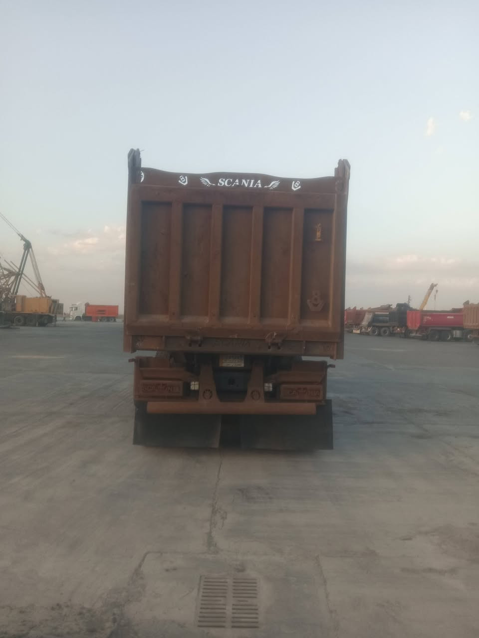 السلام عليكم سكانيا عكرب للبيع مجموعه خفيفه 26 كير 3ب3محرك 8 انجكترلاتنقيص ولا تبخير الرقم بصره سنويه ل 28 الموديل 2001 مامعلايه تحويل السياره كفاله عامه مكاني البصره الزبير الرقم الهاتف ***********
