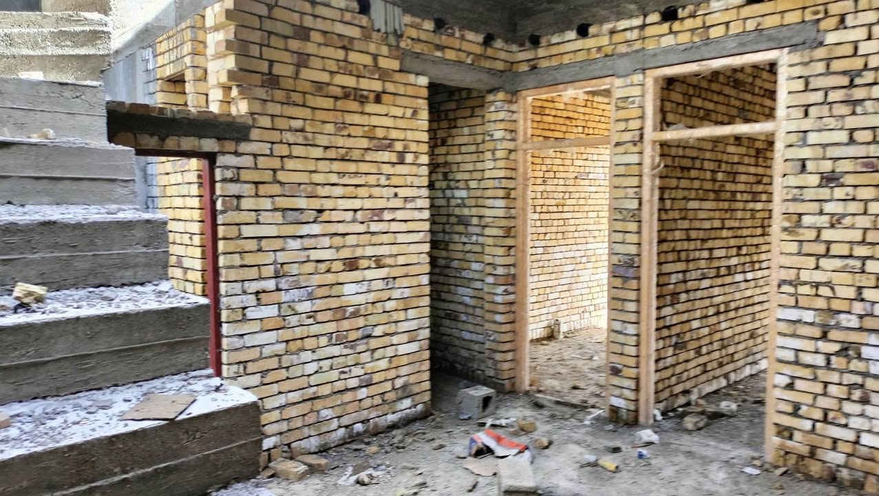 موقع الكابينات رفت 40س مسلح مجاري كامله مربوطه على الرئيسي صوندة ماء السعر 36مع مجال  للتواصل ***********
