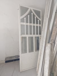 الثعالبه • ثلاث أبواب • حديد ثقيل
