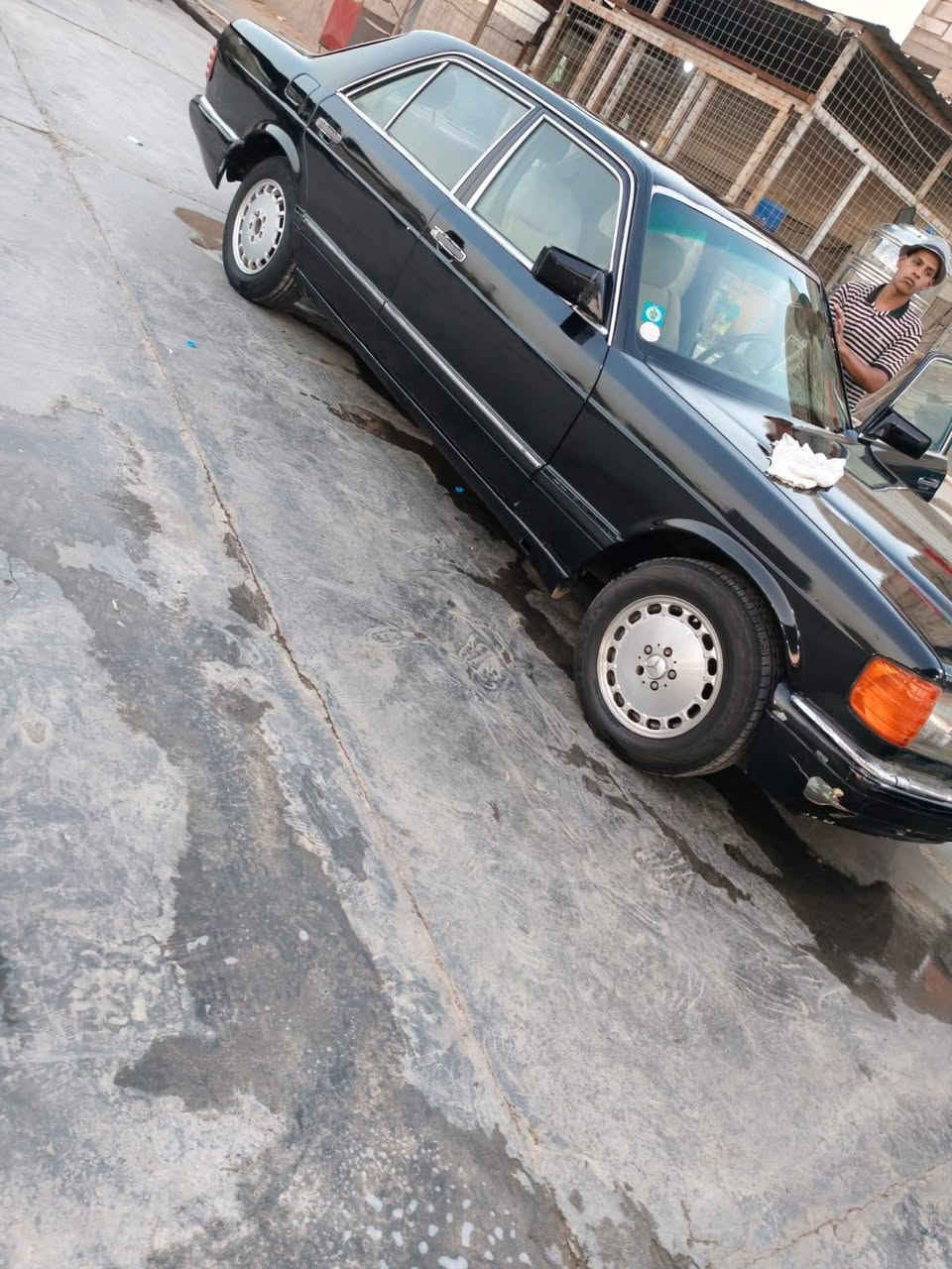 مارسدس رئاسي 
موديل ٨٦
رقم بغداد انگليزي بأسمي تحويل ثاني يوم 
گير محرك محوره بطه ديلكو
سياره مصبوغه عام معمره جديد 
مكان السياره كربلاء طويريج
سعر ٤٥ وبيه مجال
للتفاصيل أكثر الاتصل على الأرقام
***********
*********** كربلاء, العراق
