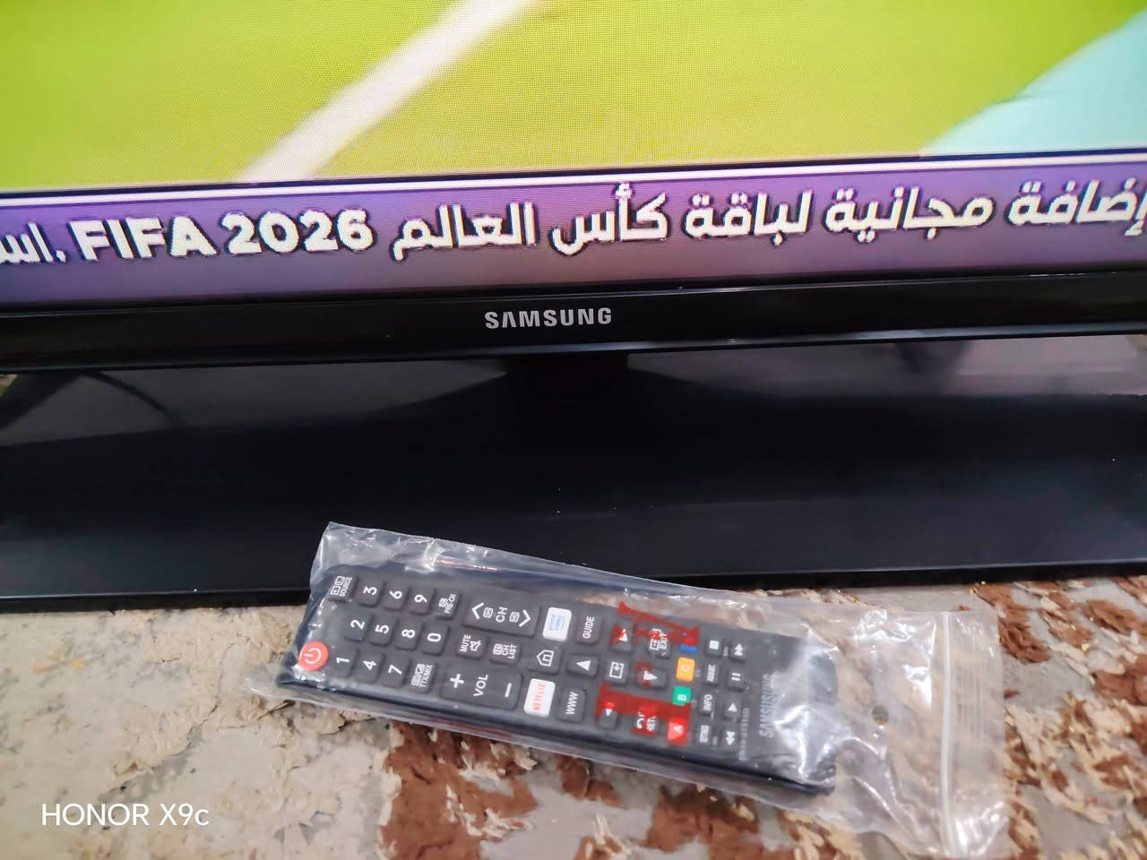 أغراض بيت للبيع
1- شاشة سامسونك أصلية مو سوكي أصلية حجم ٥٥ بدون نت بدون تصليح 
2- أكس بوكس 360 بالة أصلي
3- طباخ منضدي فلات حديث نوعية ممتازة أخو ألجديد
4- عربانة طفل أصلية صناعة أمريكي تتصغر وتتكبر نوعية ممتازة
5- بنكة تعليك نوع توشيبا نضيفة وشغالة
مكاني العامرية / *********** شراي اتصل وتدلل
