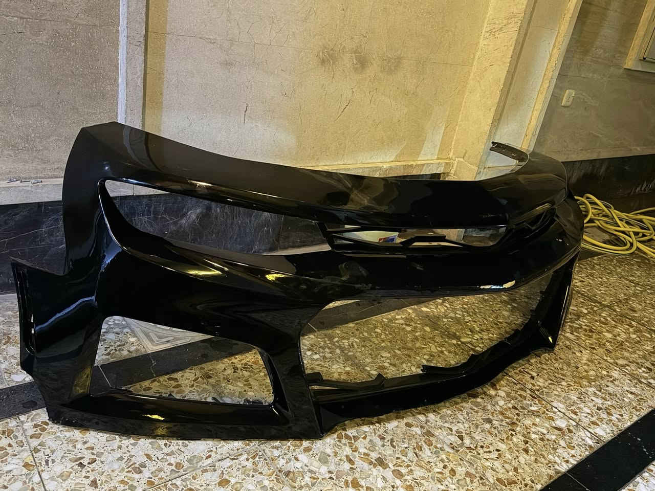 السلام عليكم 
للبيع نظيفة كلش وياها شباك اعلى ولحيه بس يرادلهم ترتيب بس بالنسبة للدعامية نظيفة حيل لا كسر ولا شي قيم واخذ عنواني بغداد الاعلام ***********
