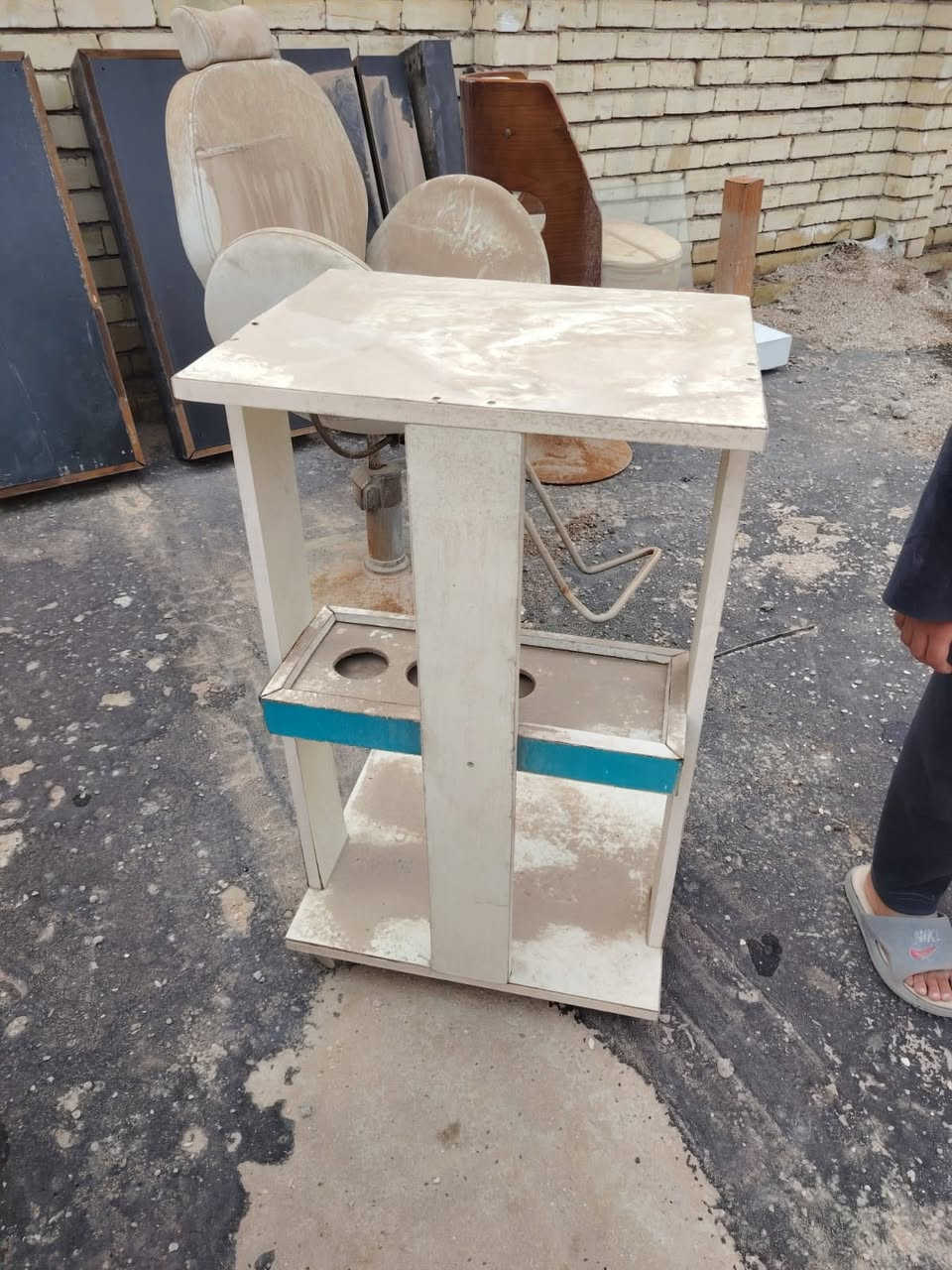 غراض مستعمله للبيع بس تكمه
سديه 
كرسي مكتب ويرهم للصالون 
كراسي 

مكتب رسبشن 

كراسي 

للاستفسار خاص


**إذا كنت صاحب هذا الإعلان وتريد حذفه لأي سبب، رجاءا أرسل رسالة إلى الدعم الفني**