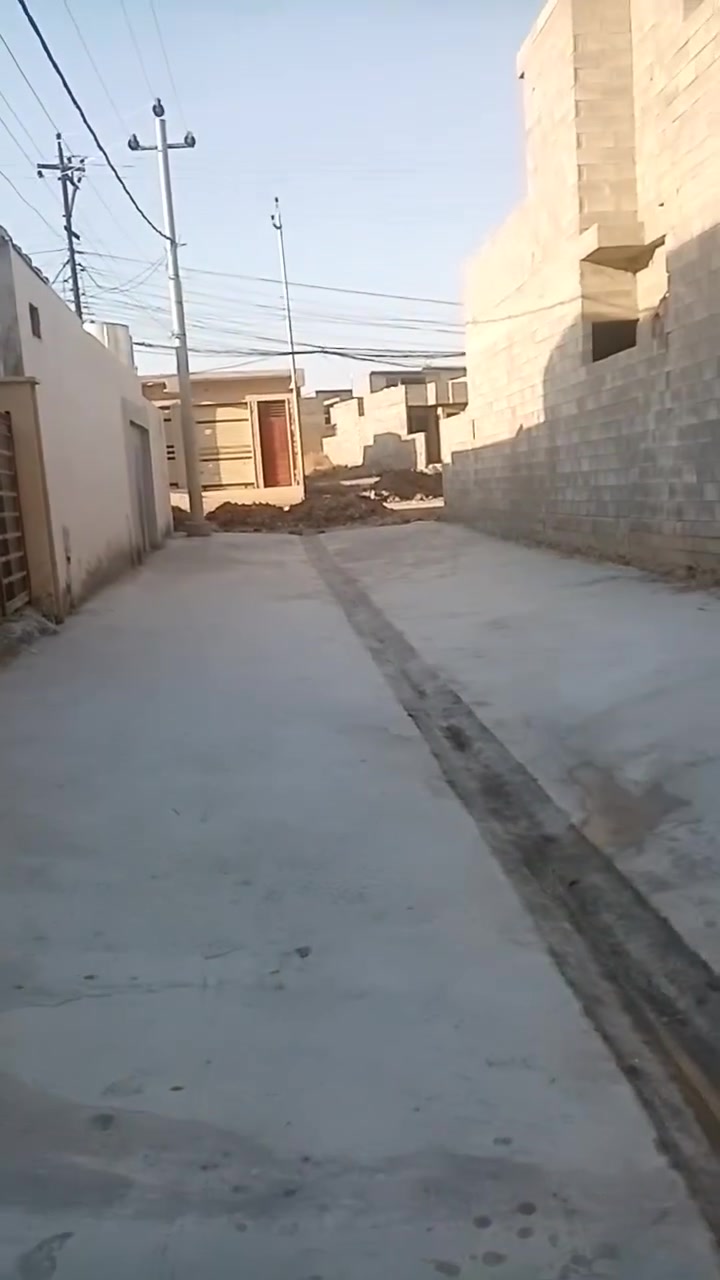 بيت للبيع المساحه ١٠٠ متر المكان القوسيات للأستفسار الأتصال ***********
