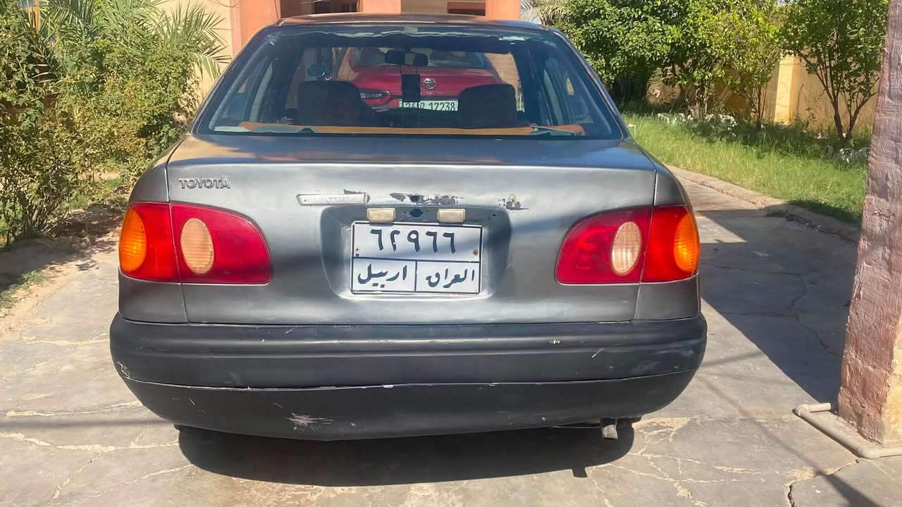 السلام عليكم 
كورولا ام عيون السعر ٤٢$وبيها مجال بسيط موديل 1997 رقم إربيل بطانيه تحويل فقط السياره صبغ عام محرك كير شرط تبريد وي السويج ثلج ❄️
غير متواجد عالفيس للاستفسار اتصل وتدلل ***********
