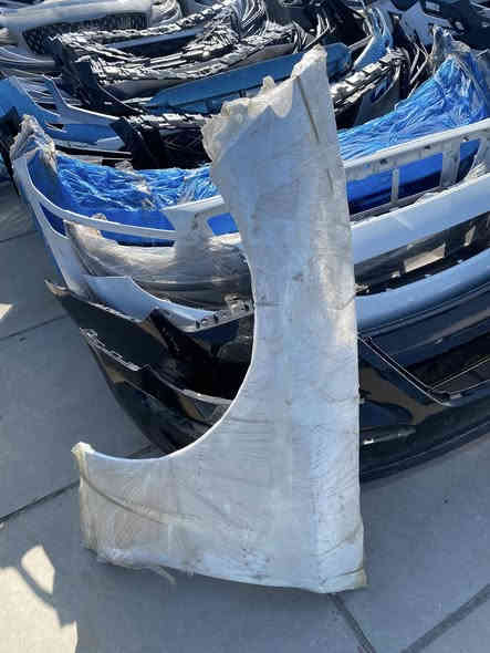 متوفر دعاميات   جينيسيس بجميع فئاتها 
‏G70..G80..G90..GV70..GV80
وتتوفر جميع قطع غيار الجينيسيس بجميع الموديلات والفئات
العنوان الطالبية قرب مستشفى مارينا
حسين الركابي / ***********
