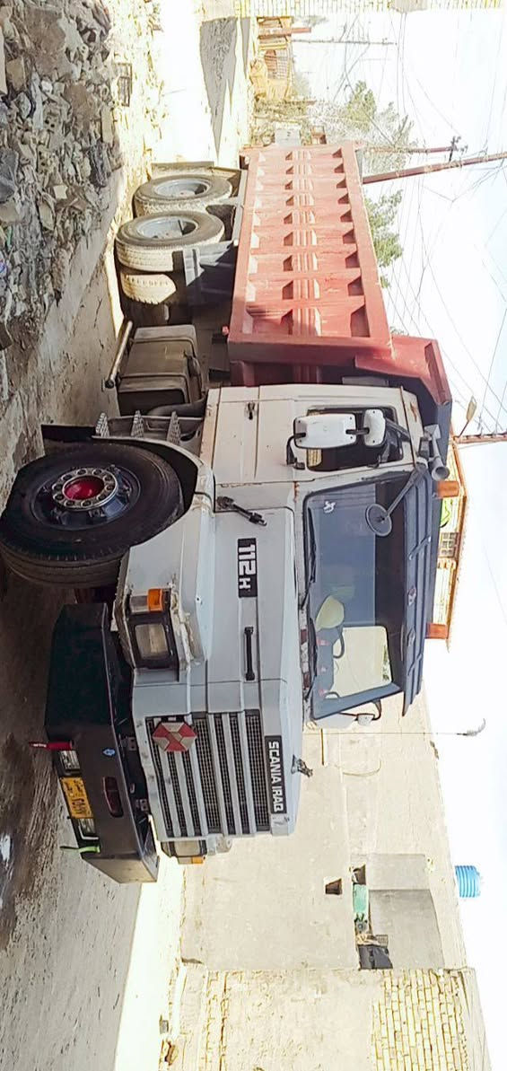 سلام عليكم سكانيه البيع موديل 86 مكينه 12 كير 5في5 مجموعه مان نص جيف شاصي مطول من  سنتر تيراته نص عمر سعر 130. ***********
