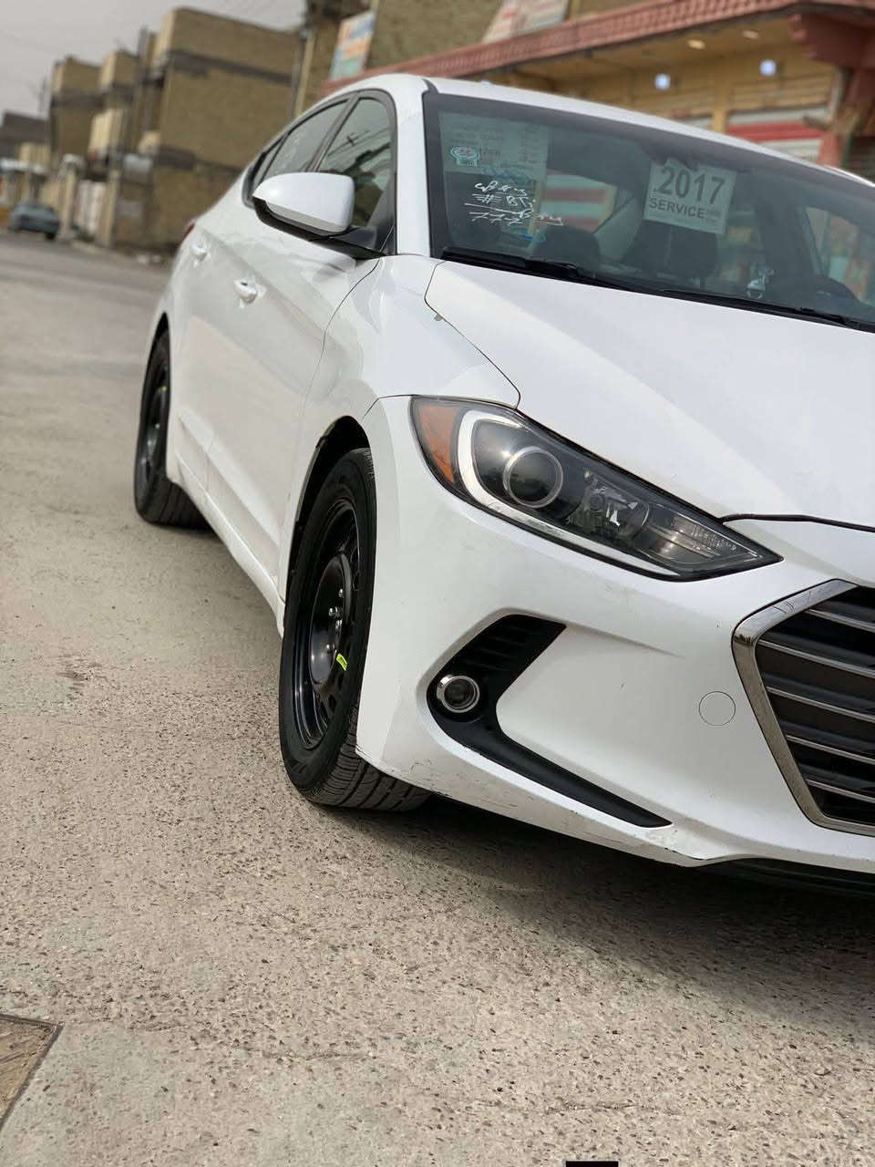 السلام عليكم سياره النترا موديل 2017 كفاله عامه عده خشم البنيد فول مواصفات  كير6 نمر رقم انكليزي بغداد تحويل مباشر عنوان بغداد مقابيل مرور الحسينيه السعر 118 بيها مجال الرقم ***********
