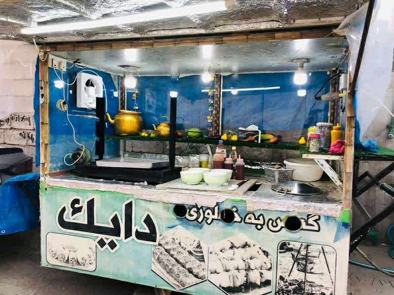 سەرەتا بەناووی خوای گەورە 
ئەم عارەبانەی لەڤە بۆ فرۆشتن 
شووێن باوەنوور
سعری ٥٠٠هەزاروو کەمێک مەعاملە


**إذا كنت صاحب هذا الإعلان وتريد حذفه لأي سبب، رجاءا أرسل رسالة إلى الدعم الفني**