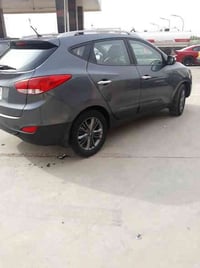 السياره توسان ٢٠١٦ خليجي. بنوراما بلادية مابيها صبغ  بيها مكان بسيط را...