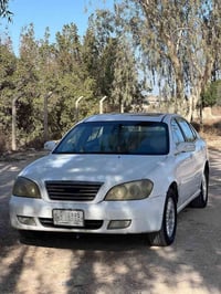 شيري استرا • ٢٠١١ • مكينه كورلا