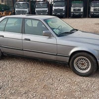 يا الله سلام عليكم للبيع بي ام دبليو 730 سياره حلوه خير من الله مكينه ...