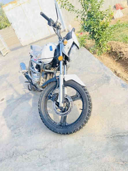 السلام عليكم
موطور سينكي مكينه 150  موديل 2017 
مكينه نظيفه الموطور. ميختلف نفس ال بل صوره. مكفول كفاله عامه عله كل شيء 
السعر 700 او بيه مجال شيء قليل مكاني صلاح الدين بلد ***********
