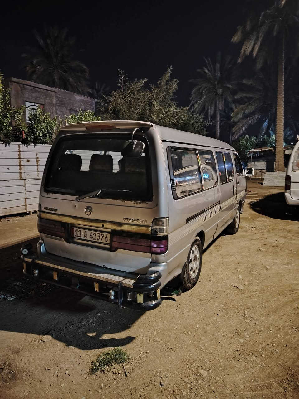 السلام عليكم فتون للبيع 2009 السياره باسمي محرك كله مقفول تخم تاير سياره خير من اللها تفاصيلها كلها بالفيديو السعر 50 وبيها مجال قليل الشراي هذا رقم الهاتف بي واتساب***********
