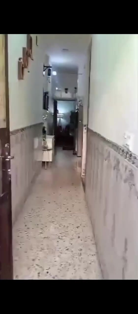 بسم الله ...السلام عليكم دار للبيع بلديات حي رقيه الزراعي خلف الصحفين المساحة 72م طابق واحد السعر 70  الاتصال ع الرقم ***********

