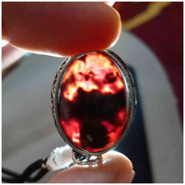 حجر سليماني احمر مصور كلاده السعر على الخاص العنوان ناصرية رقم الهاتف *********** ناصرية
