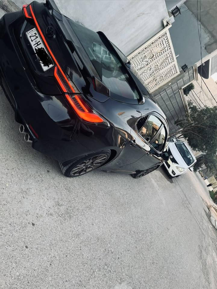 Toyota Camry SE AWD
لون اسود
موديل 23 
مسافه مقطوعه. 85 كيلو 
مواصفاتها  اعلى من se
ضرر. 3 قطع 
امريكا باب سايق فقط  ارباك بردة فقط   بالعراق تبديل جنطه وجامرلغ  خلفي صبغ  بجم كبس لمعرفه سعر    ( *********** )   وتساب او مسنجر
