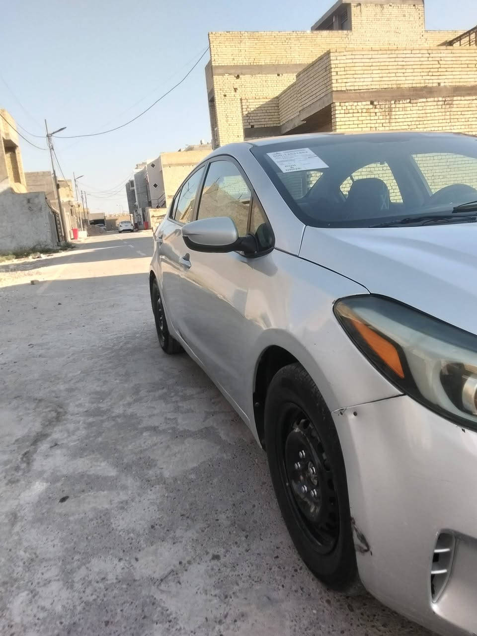 السلام عليكم البيع فورتي وارد امريكي سياره نضيفه مال جناي غير متواجد عل فيس اتصال *********** تحياتي الجميع
