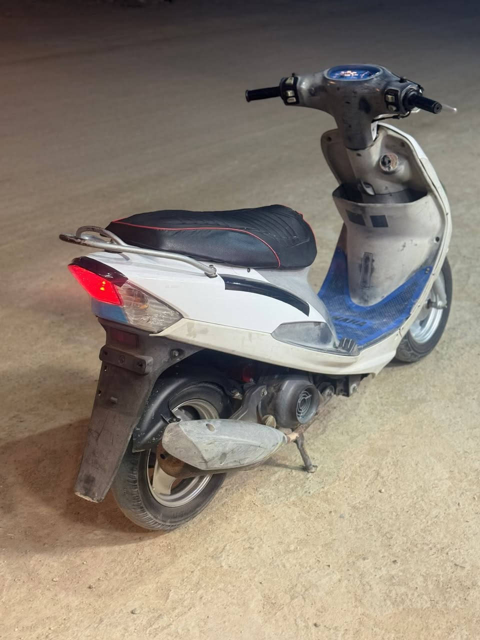 البيع قجمه مفتوحه مره واحده والسعر 650 وبيه مجال البصره قضاء المدينه الرقم*********** وتساب وتصال
