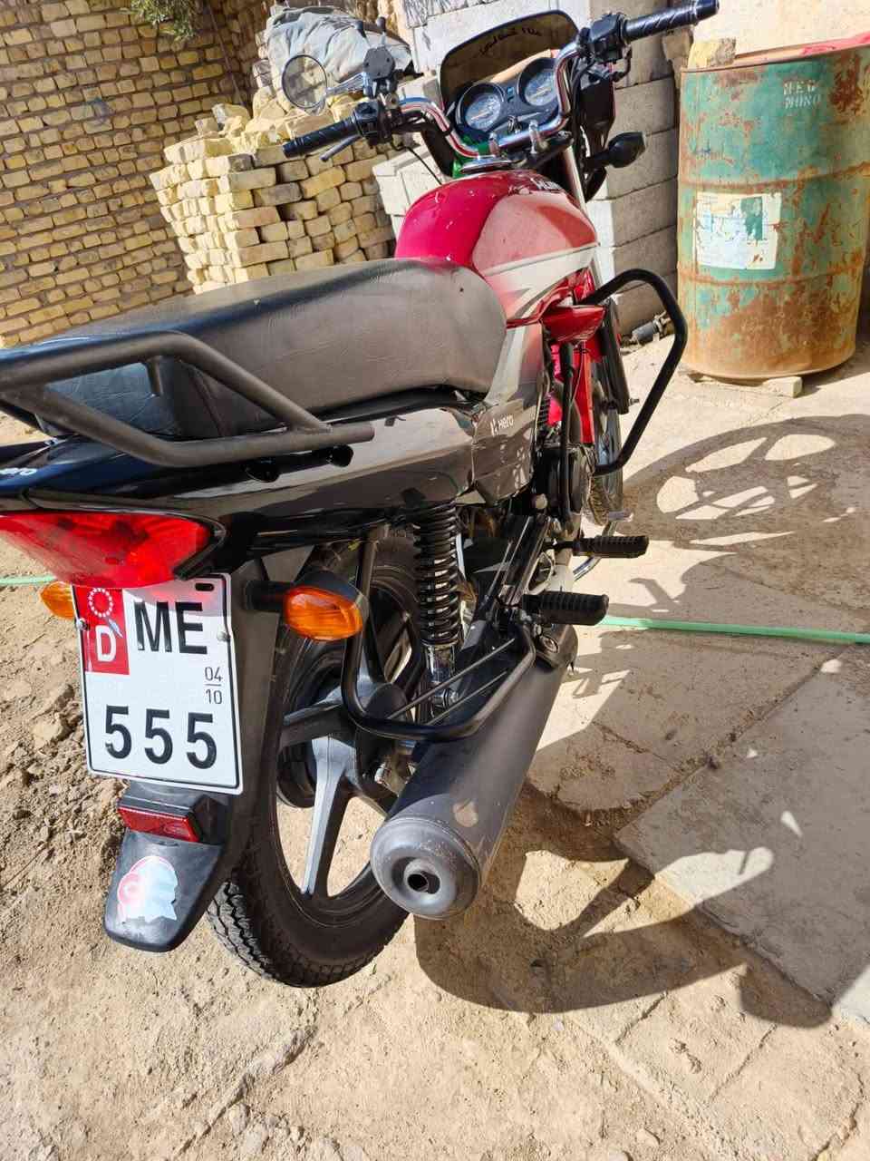 دراجه هيرو َ23للبيع شراي يجي يتصل ***********
