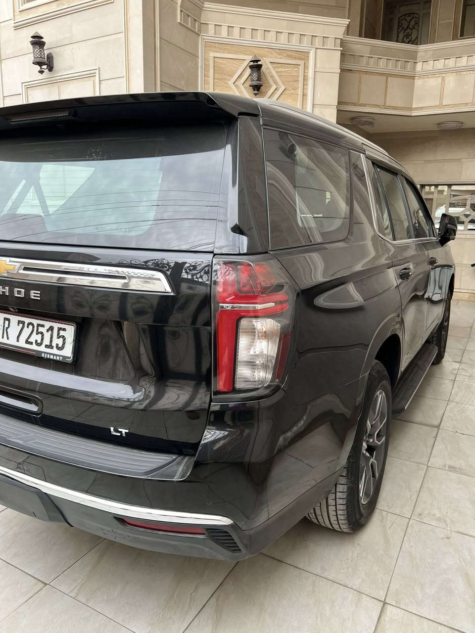 تاهو LT علامه صفره موديل 2021
لون اسود  ماشي 55 الف
مكفولة من صبغ وتبديل او بارد
مواصفاتها معروفة ومتخلص
بصمة تشغيل 
تشغيل عن بعد 
فتحة سقف بانوراما
حساسات امامية 
حساسات خلفية 
رادارت جانبية
رادار امامي
 تحديد مسار 
كاميرا خلفية دوارة
دوسات 
صندوق كهرباء 
شاشات خلفية 
تبريد ٣ قطع
تبريد خلفي منفصل
اوتو ستوب
هاندبريك بصمه
مقاعد جلد
مقاعد كهربائية 
مقاعد امامية كهرباء 
تحكم ستيرن جهتين 
ثلاجة وسطية 
اضواء led امامية وخلفية 
اضواء زنون امامية
نظام ملاحة
سياره بصمات اثنين
رقم بغداد بسمي 
مكان سياره سيديه 
تلفون ***********
