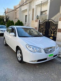 اللنترا ٢٠١١ • بدون صبغ • محرك ١.٦