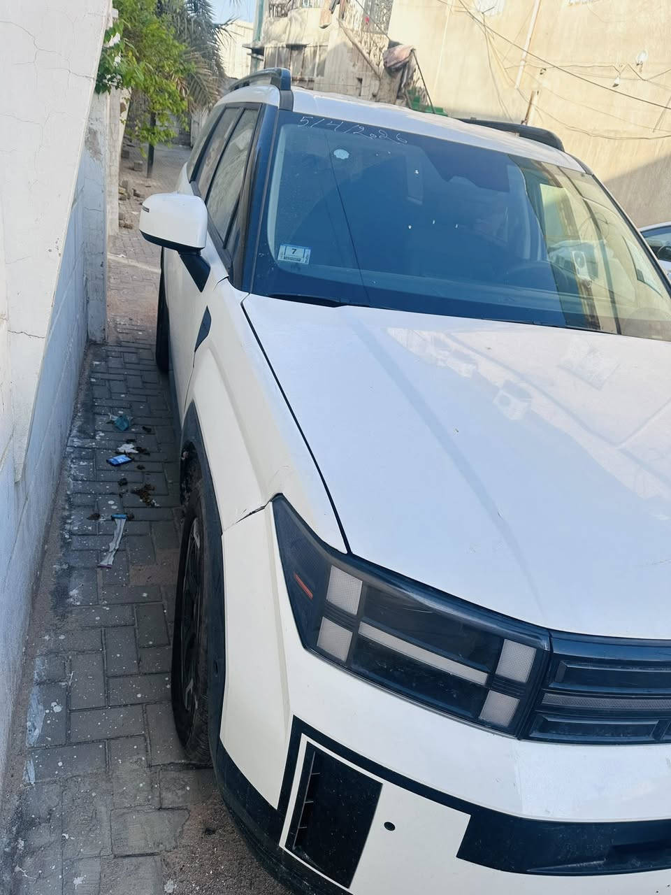 السلام عليكم سياره سنتافي موديل ٢٠٢٥ دخول جديد حره محرك ٢٥٠٠ تيربو مواصفات التحكمات فول عدا الفتحه موجوده بالحله السعر ١٨٥ ورقه وبيها مجال بسيط للشراي رقم هاتف ***********
