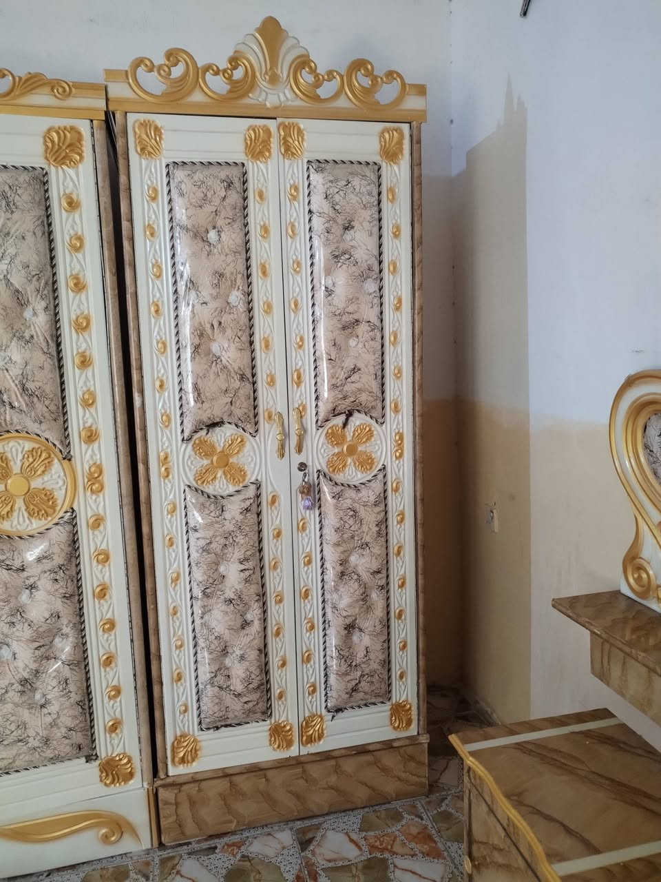 السلام عليكم غرافة مستعمل قليل البيع بغداد الكفات ريد 750 بية مجال هاذ رقمى تصال 
***********
