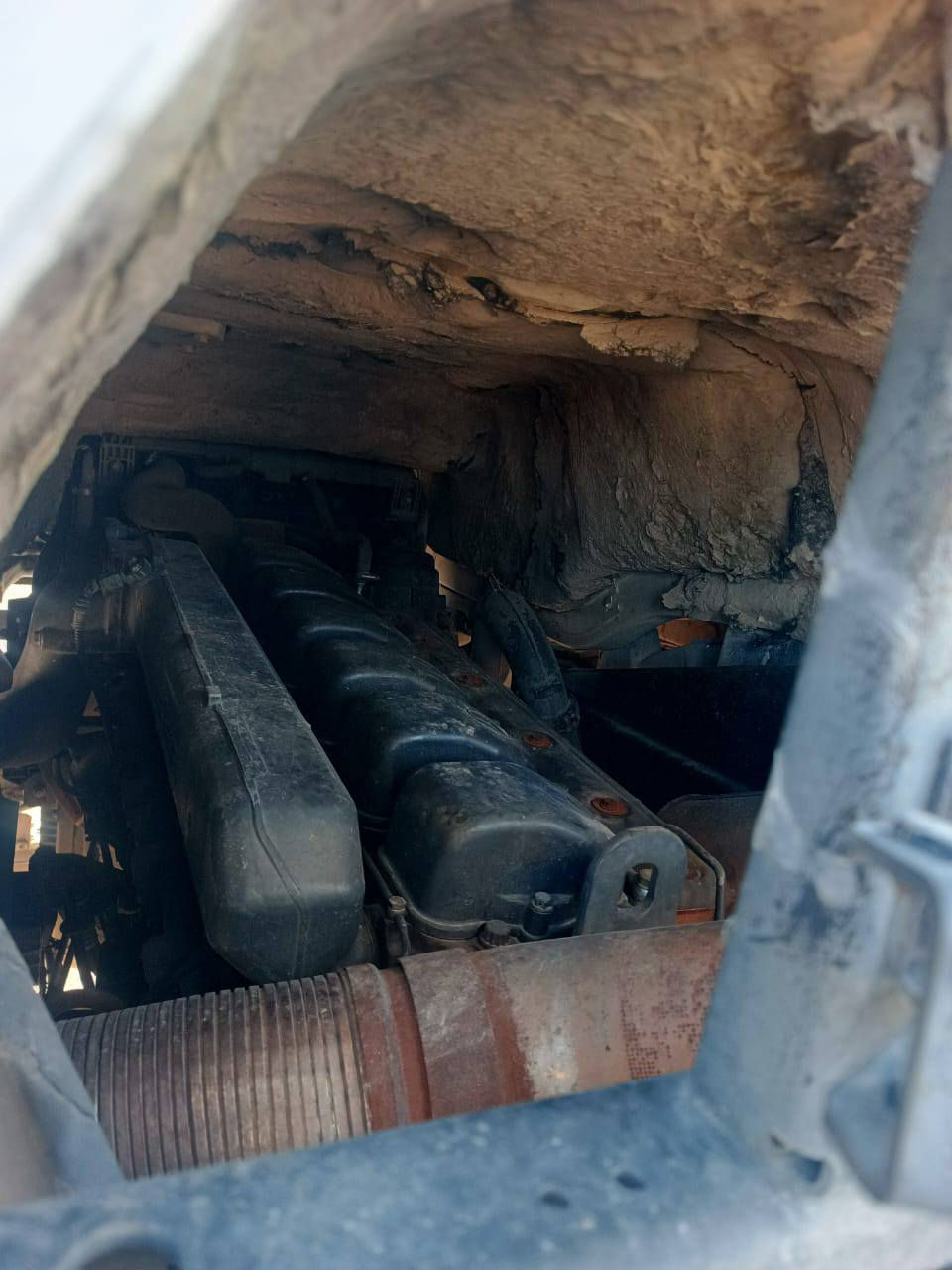 يا الله
السلام عليكم من رخصة الادمن 

للبيع اكسور راس تريلة نساف موديل 2005 وعربانة حدادية جاهزة للعمل تخم تاير السيارة  مكينة 43 وكير كهربائي بسمائنة تحويل ثاني للاستفسار الاتصال على الرقم ‏‪***********‬‏
