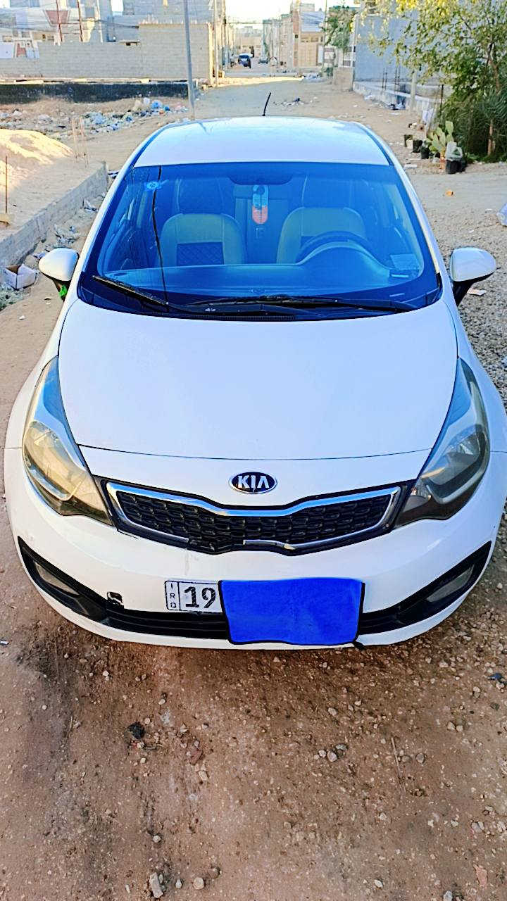 السلام عليكم ورحمه الله للبيع كيا ريو موديل 2013 امريكي ماكينه خير من الله تبريد خير من الله حداديه زينه تخم تاير السعر 92 وبيها مجال بسيط باسمي سونار الحادث موجود بالمنشور /*********** يوجد واتساب
