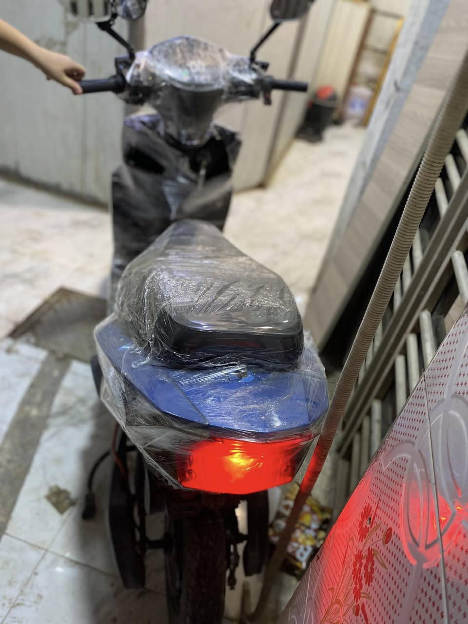 دراجة سكنس شحن كاملة كهربائيات كلها شغالة باتريات جدد عدد 6. السعر 600 وبيها مجال. مكاني البلديات.


**إذا كنت صاحب هذا الإعلان وتريد حذفه لأي سبب، رجاءا أرسل رسالة إلى الدعم الفني**